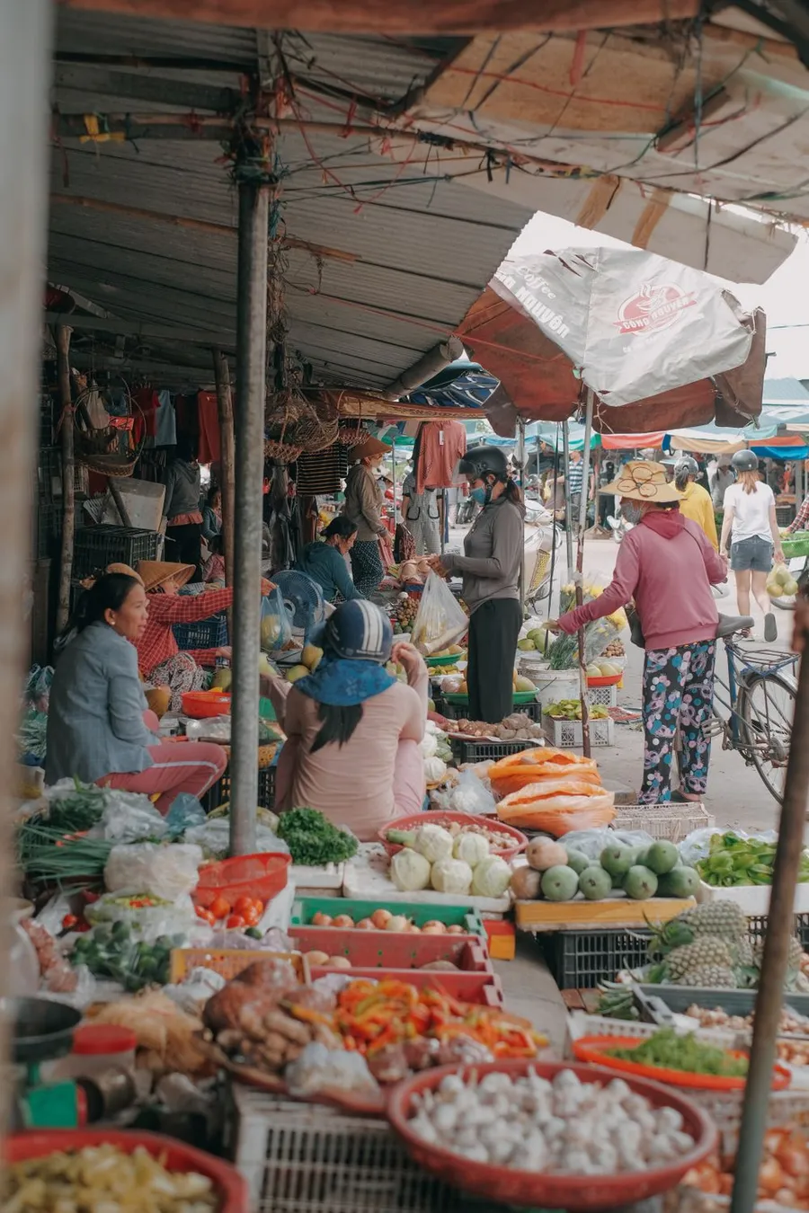 Chợ nông sản